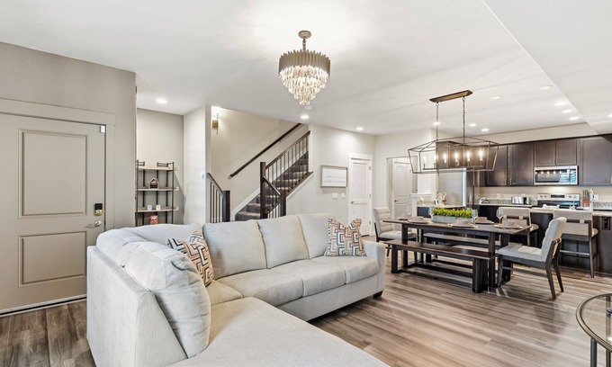 Colorado Springs House | Modern Mountain Escape with Amazing Views