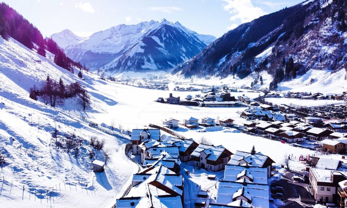 Rauris Apartment | Modern Mountain Apart directly by Skiing area