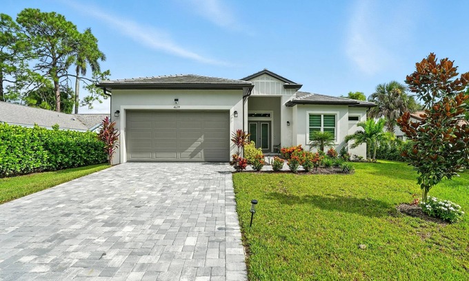 East Naples House | Modern Naples Retreat with Heated Pool – Close to Downtown!