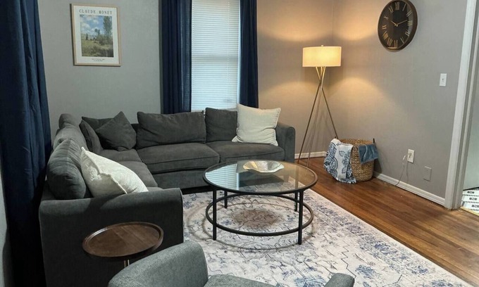 Midwest City House | Modern Nest-Cozy 2 Bedroom, Modern Nest-Contemporary 2 Bedroom