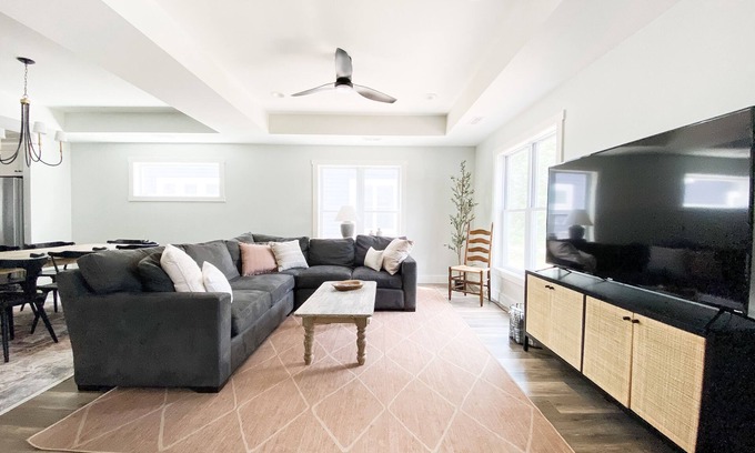 Michigan City House | Modern New-Build w/Screened Porch - Walk to Beach