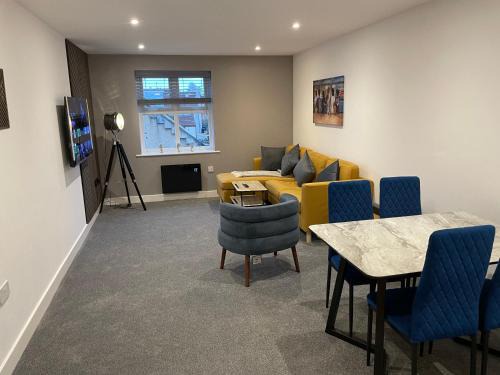 Bedminster Apartment | Modern Newly Refurbished 2 Bed Apartment