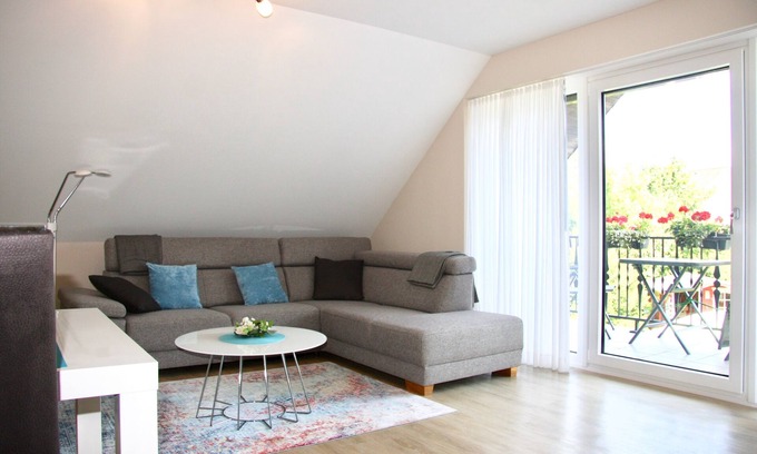 Walbeck Apartment | Modern non smoking apartment for 2 adults, ideal for cyclists
