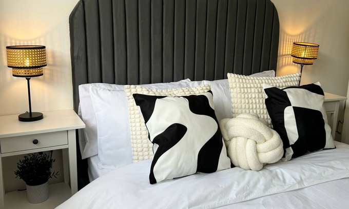 Birkenhead Apartment | Modern quirky apartment near Liverpool