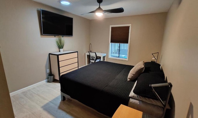 High Point Hotel | Modern/Retro Condo