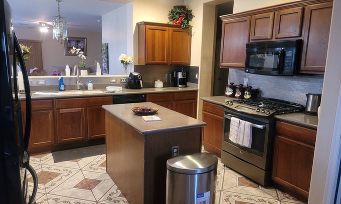 Rancho Sahuarita House | Modern & Spacious 4 bedroom, 2 Bathroom home