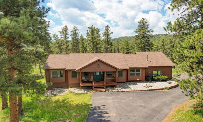 Bailey House | Modern + Spacious Mountain Cabin with XL Hot Tub located in the Rocky Mountains