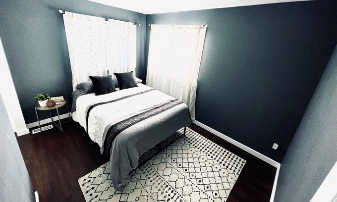 Lakewood House | Modern, spacious townhome 10 minutes from Red Rocks!