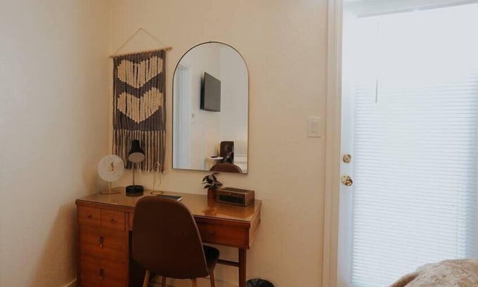 Medford Apartment | Modern Studio unit next to downtown Medford. Features a plush King bed, private outdoor space, fast WiFi, and a well-equipped mini-kitchen. Perfect for couples or solo travelers.