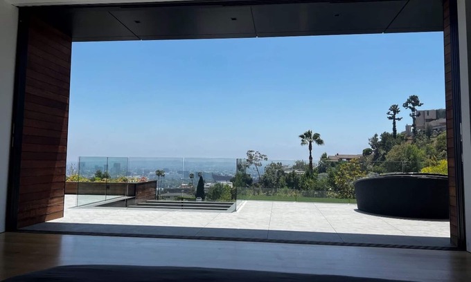 West Hollywood Villa | Modern Sunset Strip 3 Bedroom View Home with Pool & Spa