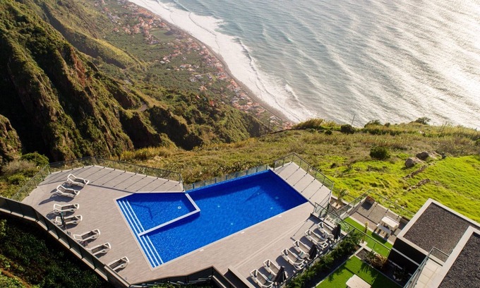 Paul do Mar Apartment | Modern villa, shared infinity pool | SunsetCliff 4