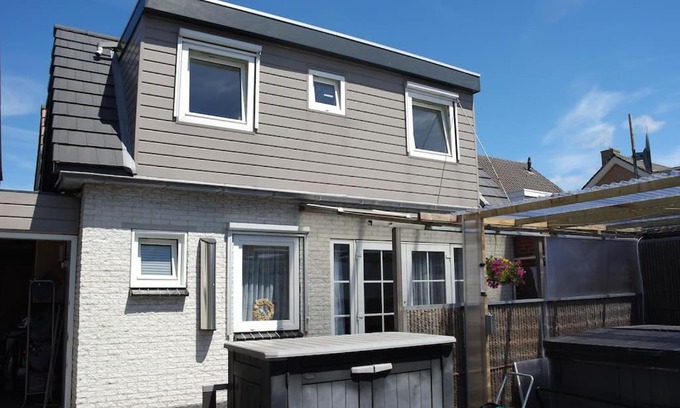 Wijk aan Zee House | Modern zomerhuis voor 4 personen