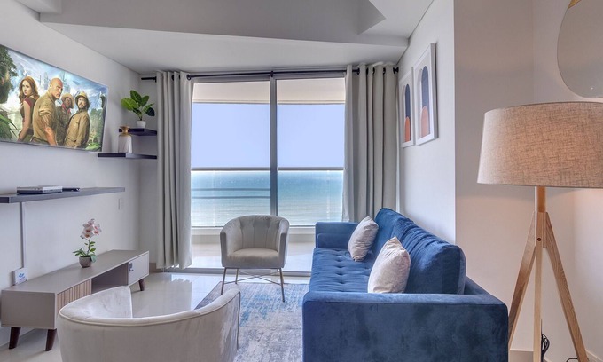 Bocachica Apartment | Moderno Apto de Lujo en Frente de la Playa, 5 Minutos del Centro Historico!
