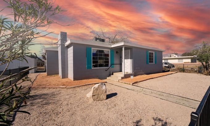 Mojave Cottage | Mojave Diamond in the Rough