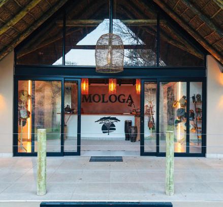 Rust De Winter Cabin | Mologa River Lodge
