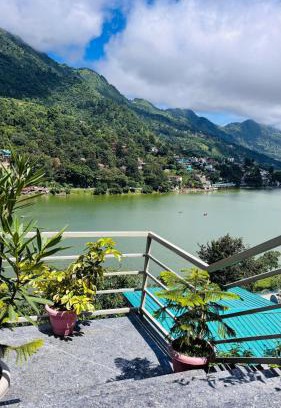 Bhimtal Hotel | Momado Bhimtal Lake Front