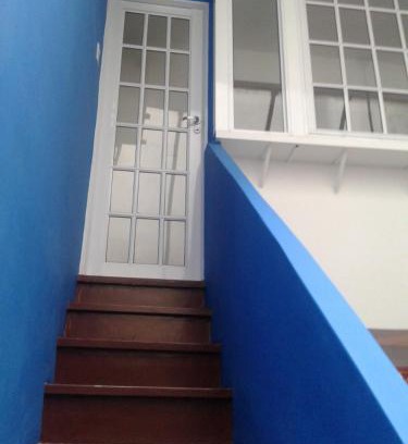 Abasto House | Monoambiente con baño privado y cocineta dentro de casa
