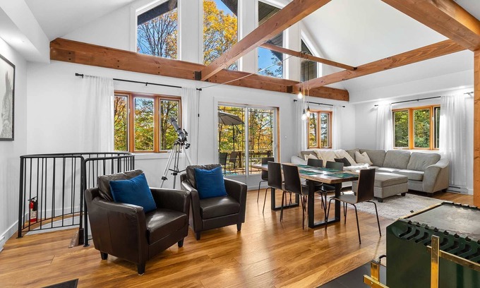 Potton Ski Chalet | Mont Owl's Head - Carlton