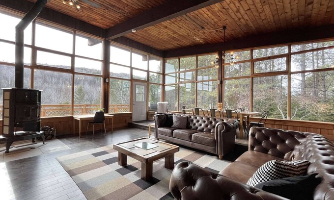 Mont-Tremblant House | Mont-Tremblant - Le Grand Chalet-B