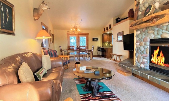 Whitefish Condo | Montana Mountain Hideaway | 2 Bed, 2.5 Bath
