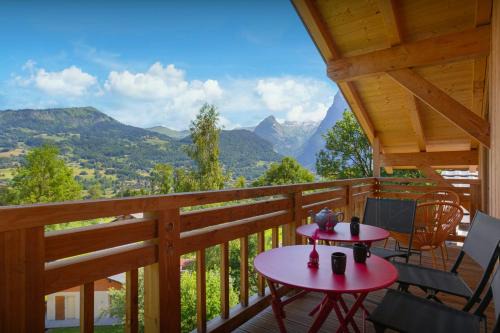 Samoens Apartment | MontCriou - OVO Network