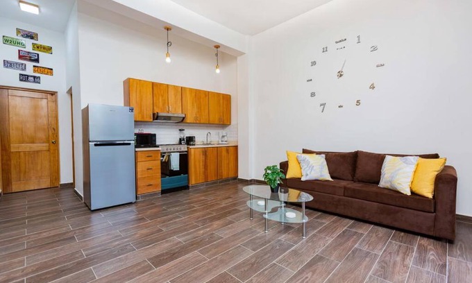 La Mulata Apartment | Monte Vista 115B · Lovely 1-Bedroom Condo with Pool