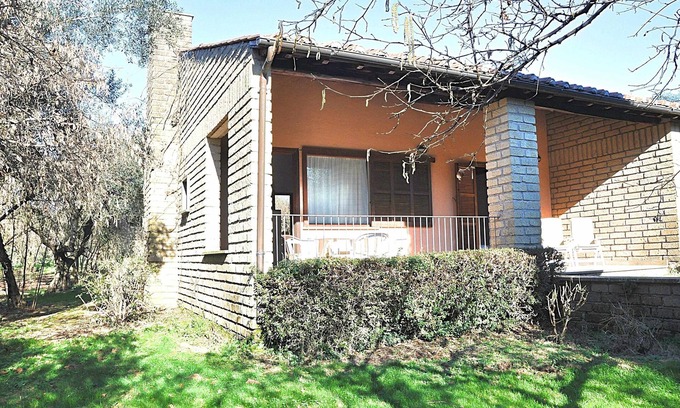 Capranica Apartment | Montecasciano - Ciclamino