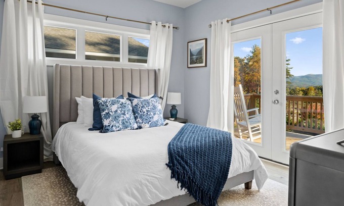Fairview House | Monthly Stays Welcome!