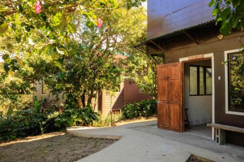 Monteverde Cabin | Moon Forest Apartments