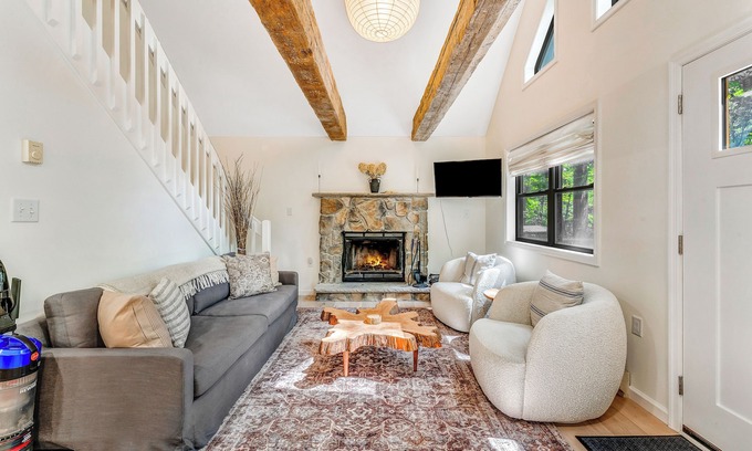 Locust Lake Village Cabin | Moon Hill Cabin – Hot Tub, Minimal, String Lights, Fireplace, Cozy