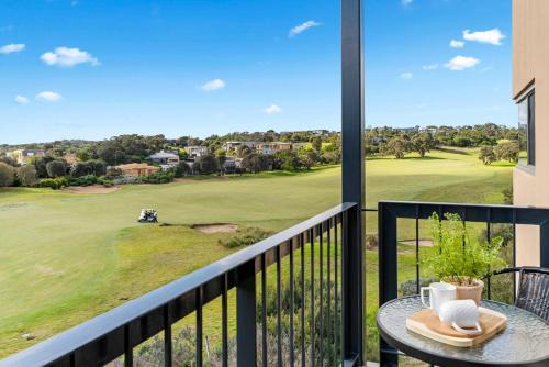 Fingal Apartment | Moonah Links Apartments - Fairway Views, Golf, Hot Springs