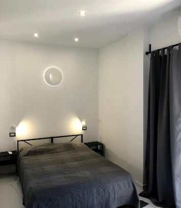 Quartiere XXXV Lido di Castel Fusano Apartment | Moonlight next Palapellicone tra mare e pineta monolocale