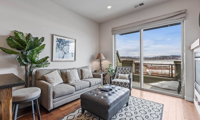 Kimball Junction Condo | Moose Mgmt at Newpark Terrace 53 Walk to numerous amenities - Roof Top View