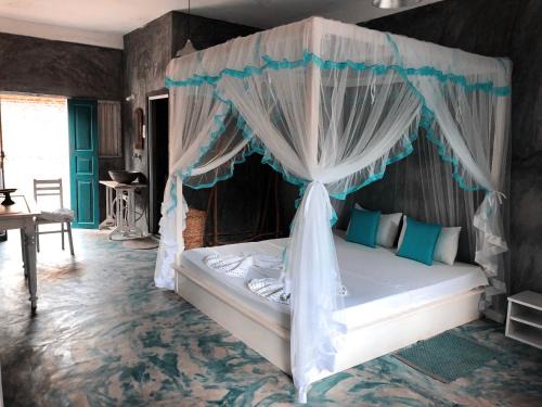 Matara House | More Joy