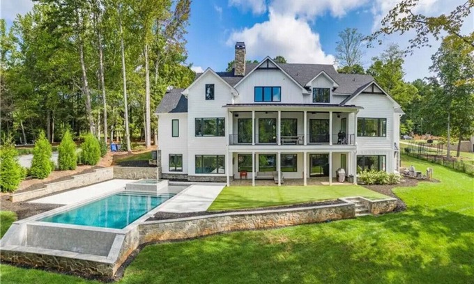 Mooresville House | Morning Dew- Lake Norman Luxury!