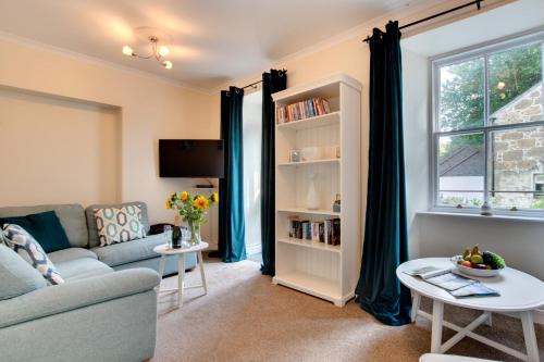 Porthcurno Apartment | Morvah 7 Zodiac House