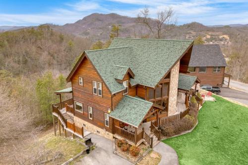 Wears Valley House | Morven by AvantStay Secluded w Mountain Views