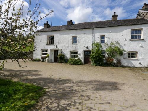 Broughton Mills House | Moss Side Farm Cottage
