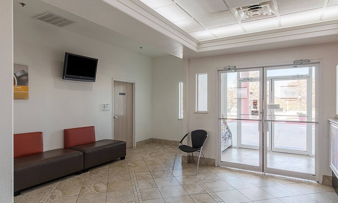 San Antonio Hotel | Motel 6 San Antonio, TX - Downtown - Alamo Dome