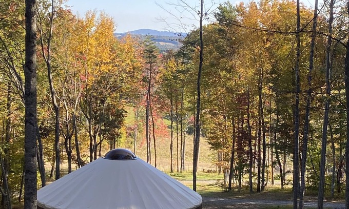 Piper Gap Apartment | Mother Earth, stargazing from the hot tub, Mountain Views, outdoorsman paradise