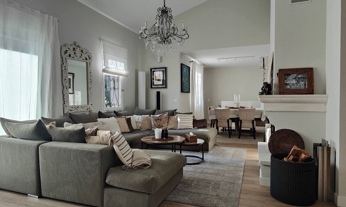 Mougins House | Mougins, charming renovated villa in a private domain.