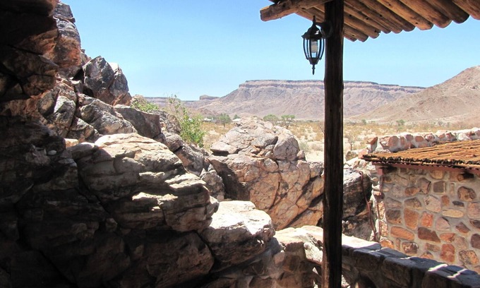 Karas Cabin | Mount Canyon Guest Farm