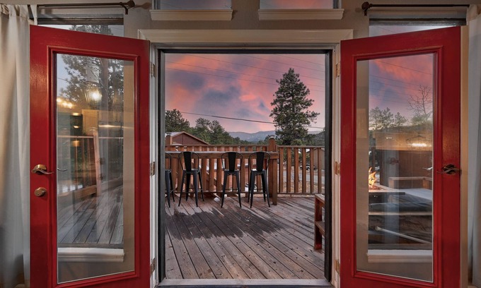 Bailey Cabin | Mountain cabin with hot tub, WiFi, views, sleeps 6, 2 full bathrooms, 2 decks
