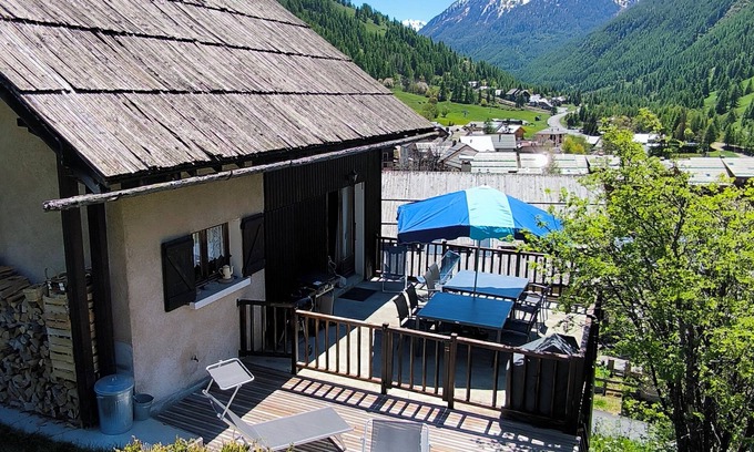 Abries Ski Chalet | Mountain chalet in the Queyras Natural Park - 15 people - 150 m2