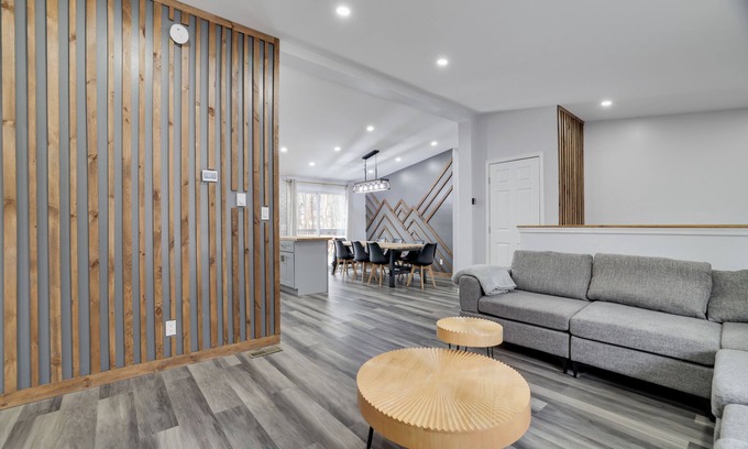 Tobyhanna House | Mountain Haven Retreat: Brand New 8BR/3BA Sleeps 18