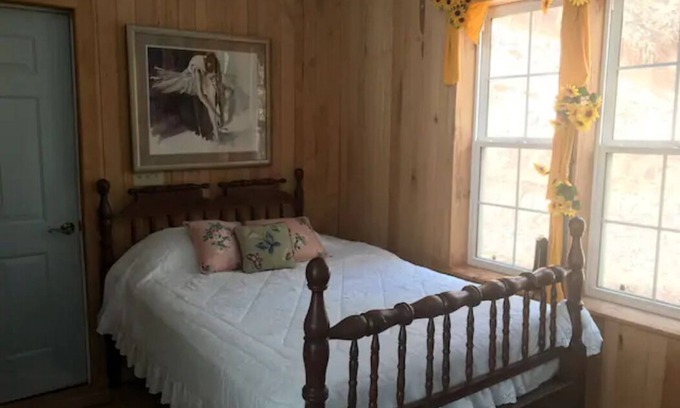 Franklin House | Mountain High Retreat