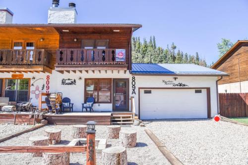 Red River House | Mountain Memories, Walk To Ski Area, Town, Fishing