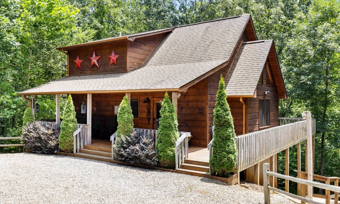 Blue Ridge Cabin | Mountain Modern Retreat with 2 Fireplaces/GameRoom/Creek