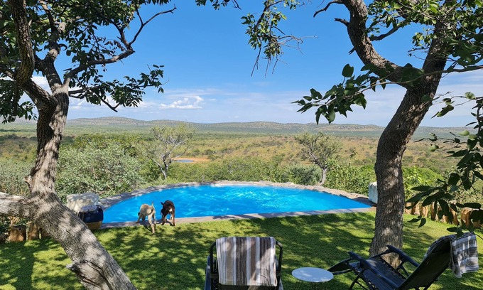 Damaraland Cabin | Mountain Peak Game Lodge Namibia