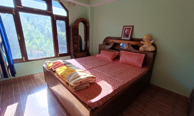 Kalpa House | Mountain salt life